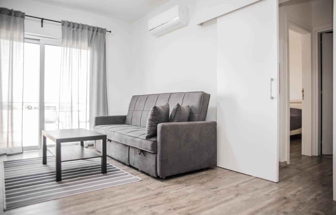 Lovely One Bedroom Apartment With Nice View Kissonerga Exteriér fotografie