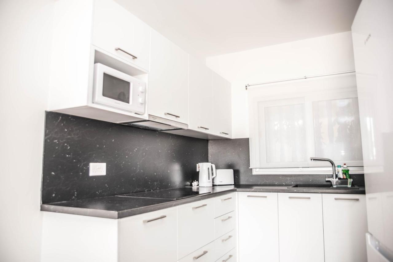 Lovely One Bedroom Apartment With Nice View Kissonerga Exteriér fotografie